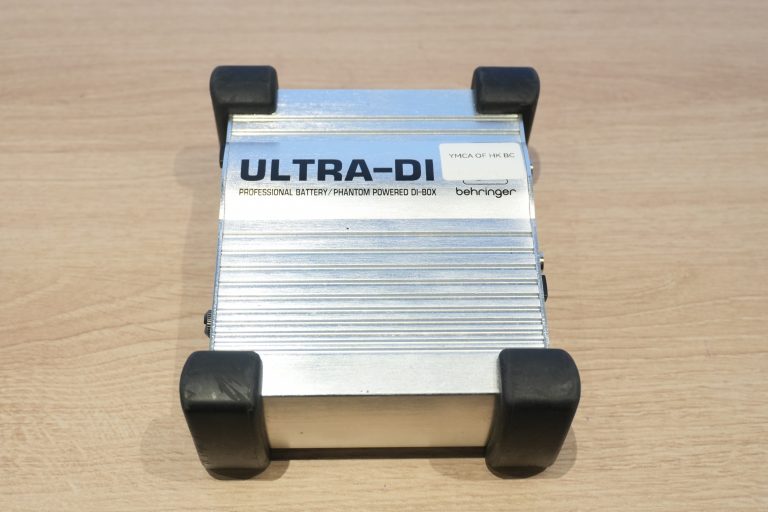 <p>BEHRINGER DI100 DI Box</p>