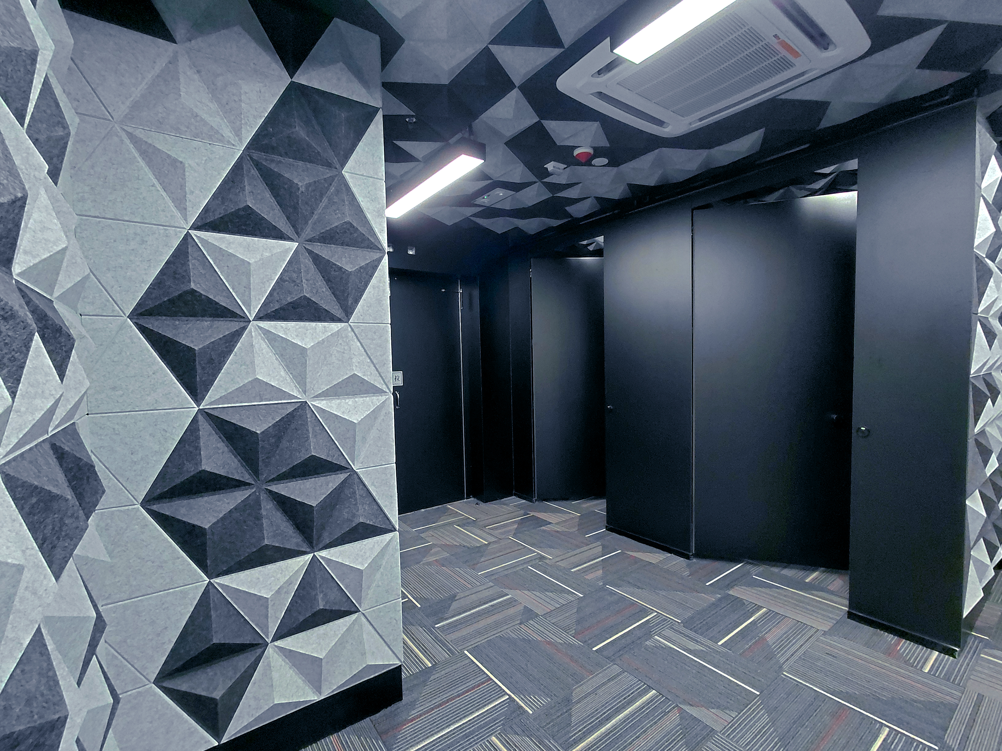 後台和多媒體工作室