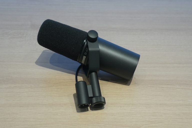 <p>SHURE SM7B Microphone</p>